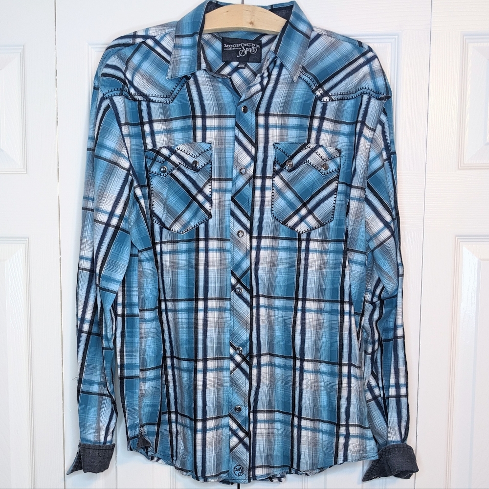 Moonshine Spirit by Brad Paisley Men’s Button Down Blue Plaid Shirt Medium